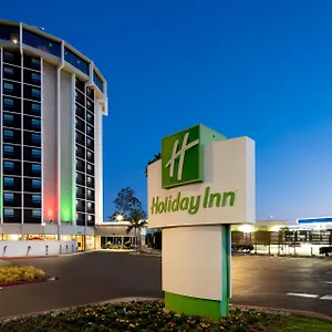 holiday-inn-long-beach-airport.topanaheimhotels.com/